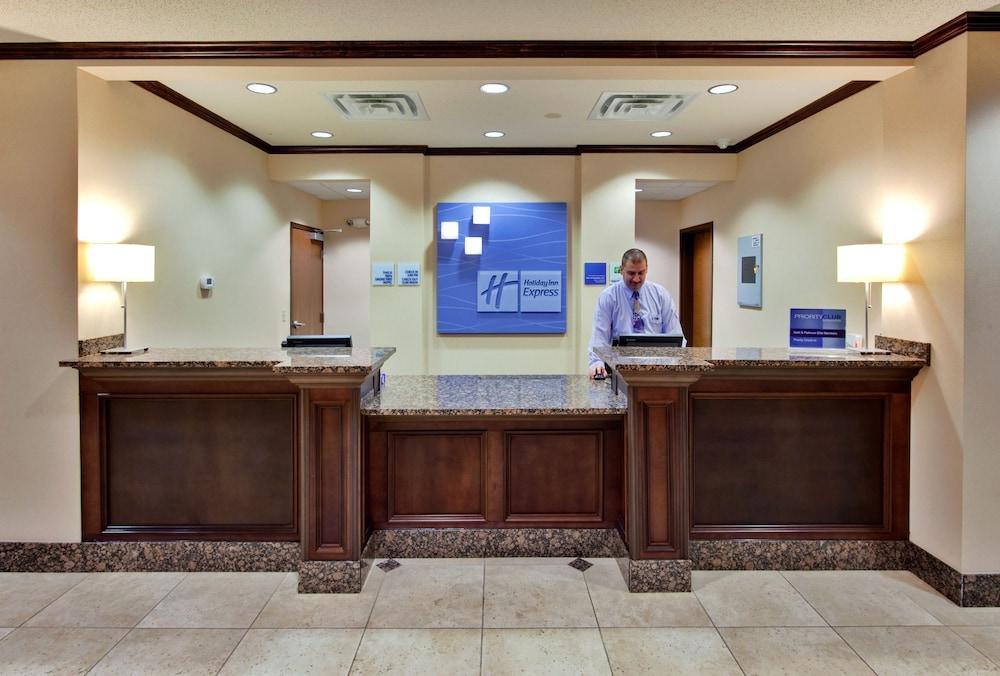 Holiday Inn Express & Suites Detroit - Novi By Ihg Zewnętrze zdjęcie