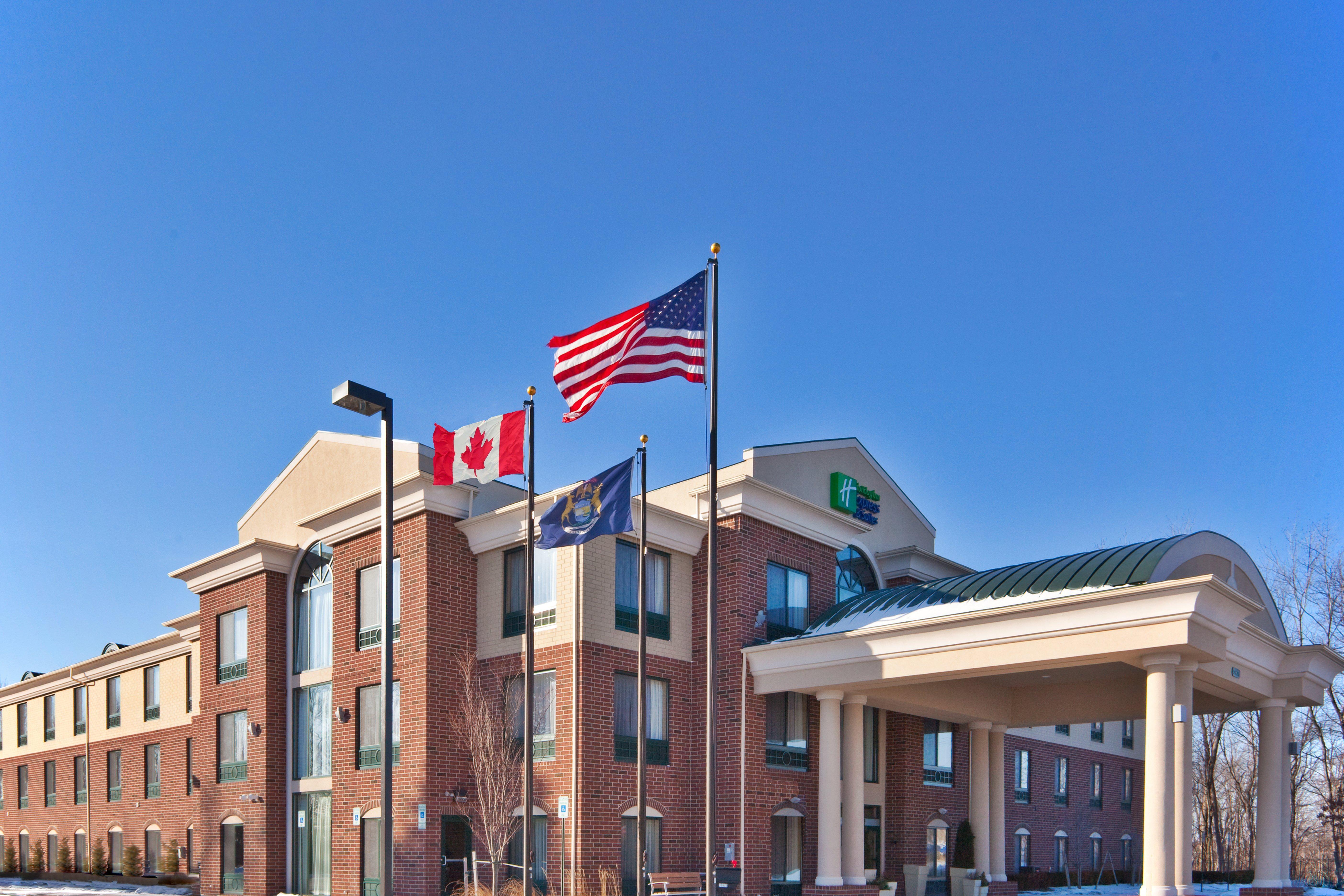 Holiday Inn Express & Suites Detroit - Novi By Ihg Zewnętrze zdjęcie