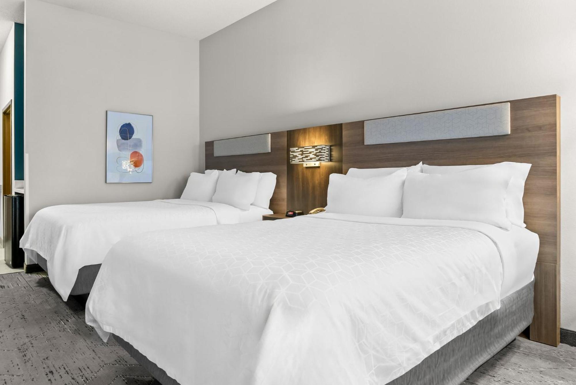 Holiday Inn Express & Suites Detroit - Novi By Ihg Zewnętrze zdjęcie