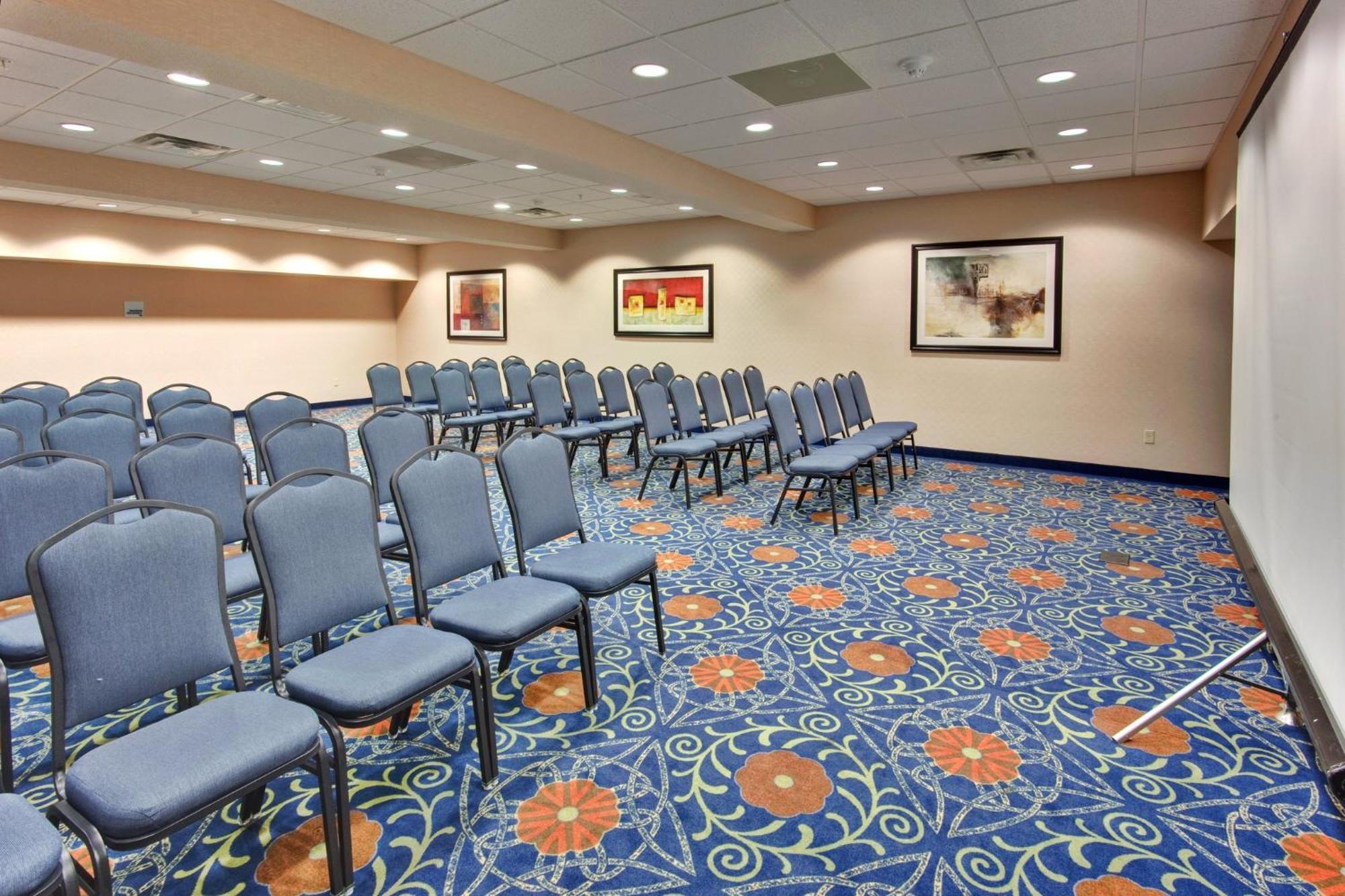 Holiday Inn Express & Suites Detroit - Novi By Ihg Zewnętrze zdjęcie