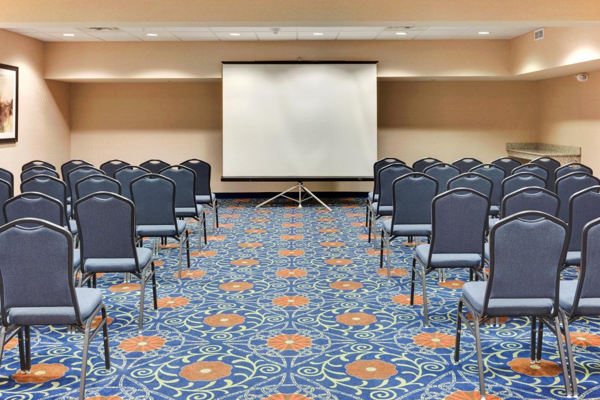 Holiday Inn Express & Suites Detroit - Novi By Ihg Zewnętrze zdjęcie